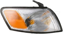 Load image into Gallery viewer, 1630869 Turn Signal Light Assembly Dorman Canada