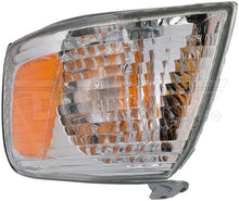 Charger l'image dans la galerie, 1631071 Turn Signal Light Assembly Dorman Canada