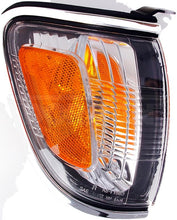 Charger l'image dans la galerie, 1631073 Turn Signal / Parking Light Assembly Dorman Canada