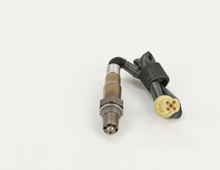 Charger l'image dans la galerie, 16328 Oxygen Sensor Bosch Canada