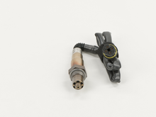 Load image into Gallery viewer, 16353 Oxygen Sensor Bosch Canada