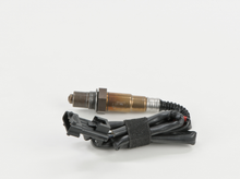 Load image into Gallery viewer, 16446 Oxygen Sensor Bosch Canada