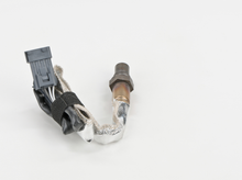 Charger l'image dans la galerie, 16541 Actual OE Oxygen Sensor Bosch Canada