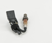 Load image into Gallery viewer, 16586 Oxygen Sensor Bosch Canada