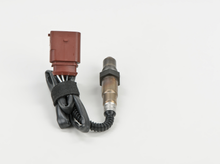 Load image into Gallery viewer, 16587 Oxygen Sensor Bosch Canada