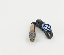 Charger l'image dans la galerie, 16671 Actual OE Oxygen Sensor Bosch Canada