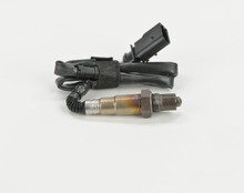 Load image into Gallery viewer, 16698 Oxygen Sensor Bosch Canada