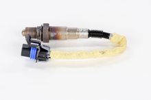 Load image into Gallery viewer, 16746 Oxygen Sensor Bosch Canada
