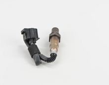 Load image into Gallery viewer, 16749 Oxygen Sensor Bosch Canada
