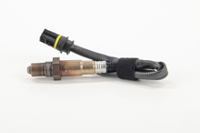 Load image into Gallery viewer, 16751 Oxygen Sensor Bosch Canada