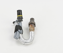 Charger l'image dans la galerie, 16790 Oxygen Sensor Bosch Canada