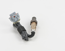 Charger l'image dans la galerie, 16825 Actual OE Oxygen Sensor Bosch Canada