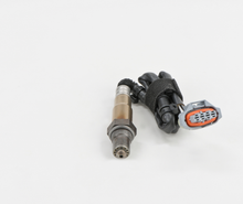 Charger l'image dans la galerie, 16826 Actual OE Oxygen Sensor Bosch Canada