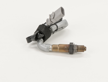 Charger l'image dans la galerie, 16893 Oxygen Sensor Bosch Canada