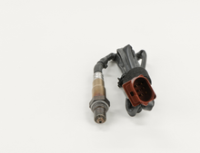 Charger l'image dans la galerie, 17005 Wide-band Oxygen Sensor Bosch Canada