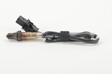 Load image into Gallery viewer, 17011 Wide-band Oxygen Sensor Bosch Canada