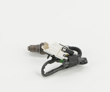 Load image into Gallery viewer, 17034 Wide-band Oxygen Sensor Bosch Canada