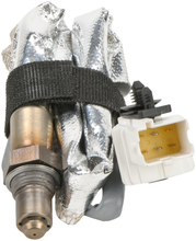Load image into Gallery viewer, 17036 Wide-band Oxygen Sensor Bosch Canada