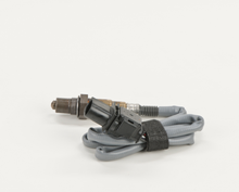 Load image into Gallery viewer, 17099 Wide-band Oxygen Sensor Bosch Canada