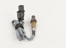 Load image into Gallery viewer, 17102 Wide-band Oxygen Sensor Bosch Canada