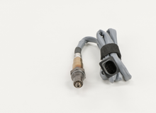 Load image into Gallery viewer, 17102 Wide-band Oxygen Sensor Bosch Canada