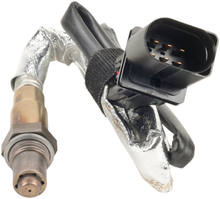 Load image into Gallery viewer, 17105 Wide-band Oxygen Sensor Bosch Canada