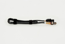 Load image into Gallery viewer, 17117 Wide-band Oxygen Sensor Bosch Canada