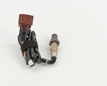 Load image into Gallery viewer, 17158 Wide-band Oxygen Sensor Bosch Canada