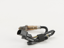 Load image into Gallery viewer, 17160 Wide-band Oxygen Sensor Bosch Canada