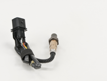 Load image into Gallery viewer, 17160 Wide-band Oxygen Sensor Bosch Canada