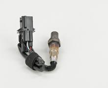 Load image into Gallery viewer, 17179 Wide-band Oxygen Sensor Bosch Canada
