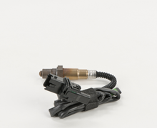 Load image into Gallery viewer, 17188 Wide-band Oxygen Sensor Bosch Canada
