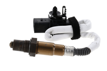 Load image into Gallery viewer, 17195 Actual OE Oxygen Sensor Bosch Canada