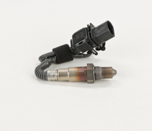 Load image into Gallery viewer, 17212 Wide-band Oxygen Sensor Bosch Canada