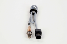 Load image into Gallery viewer, 17231 Wide-band Oxygen Sensor Bosch Canada