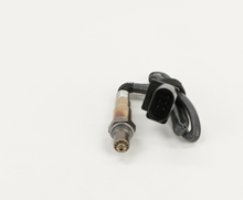 Load image into Gallery viewer, 17233 Wide-band Oxygen Sensor Bosch Canada