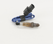 Charger l'image dans la galerie, 17276 Actual OE Oxygen Sensor Bosch Canada