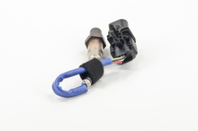 Load image into Gallery viewer, 17279 Wide-band Oxygen Sensor Bosch Canada