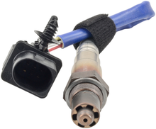 Load image into Gallery viewer, 17279 Wide-band Oxygen Sensor Bosch Canada