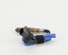 Charger l'image dans la galerie, 17307 Actual OE Oxygen Sensor Bosch Canada