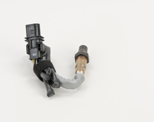 Charger l'image dans la galerie, 17326 Wide-band Oxygen Sensor Bosch Canada
