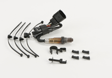 Load image into Gallery viewer, 17353 Wide-band Oxygen Sensor Bosch Canada
