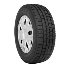 Charger l'image dans la galerie, 173970 235/65R16C Toyo H09 121/119R Toyo Tires Canada