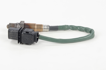 Load image into Gallery viewer, 17444 Wide-band Oxygen Sensor Bosch Canada