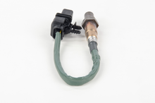 Load image into Gallery viewer, 17444 Wide-band Oxygen Sensor Bosch Canada