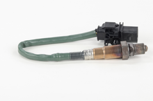 Load image into Gallery viewer, 17444 Wide-band Oxygen Sensor Bosch Canada