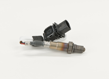 Load image into Gallery viewer, 17475 Actual OE Oxygen Sensor Bosch Canada
