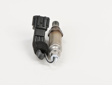 Charger l'image dans la galerie, 18001 Oxygen Sensor Bosch Canada
