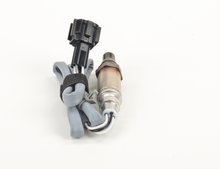 Load image into Gallery viewer, 18003 Oxygen Sensor Bosch Canada