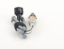 Load image into Gallery viewer, 18005 Oxygen Sensor Bosch Canada
